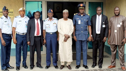 (L-r): Squadron Leader J.O Abioye (CPRO), Squadron Leader Y. Yusuf, Sir Wendell Ogunedo, director of Security Services, Air Commodore HU Mohammed, Engr. Saleh Dunoma, managing director, Federal Airports Authority of Nigeria (FAAN), AVM AL Osanyintolu, Air Officer Commanding (AOC), Sam Ethnan Air force base, Ikeja, Yakubu Dati, general manager Corporate Communications & Maázu Dahir, PA to MD-FAAN during the AOC’s courtesy visit to the MD FAAN, Headquarters.